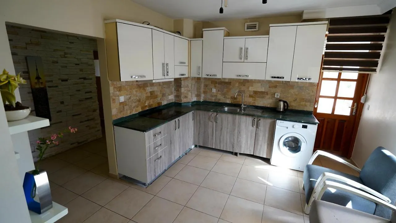 Arya Suits Apartman Antalya
