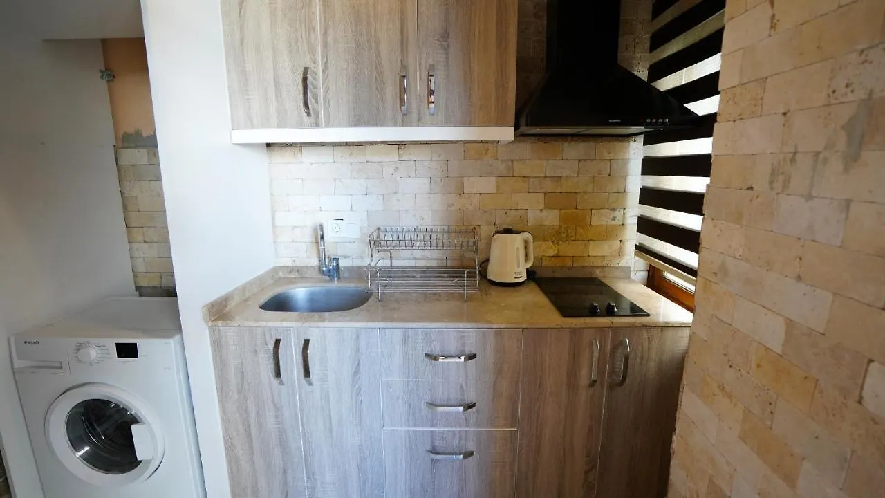 Arya Suits Apartman Antalya