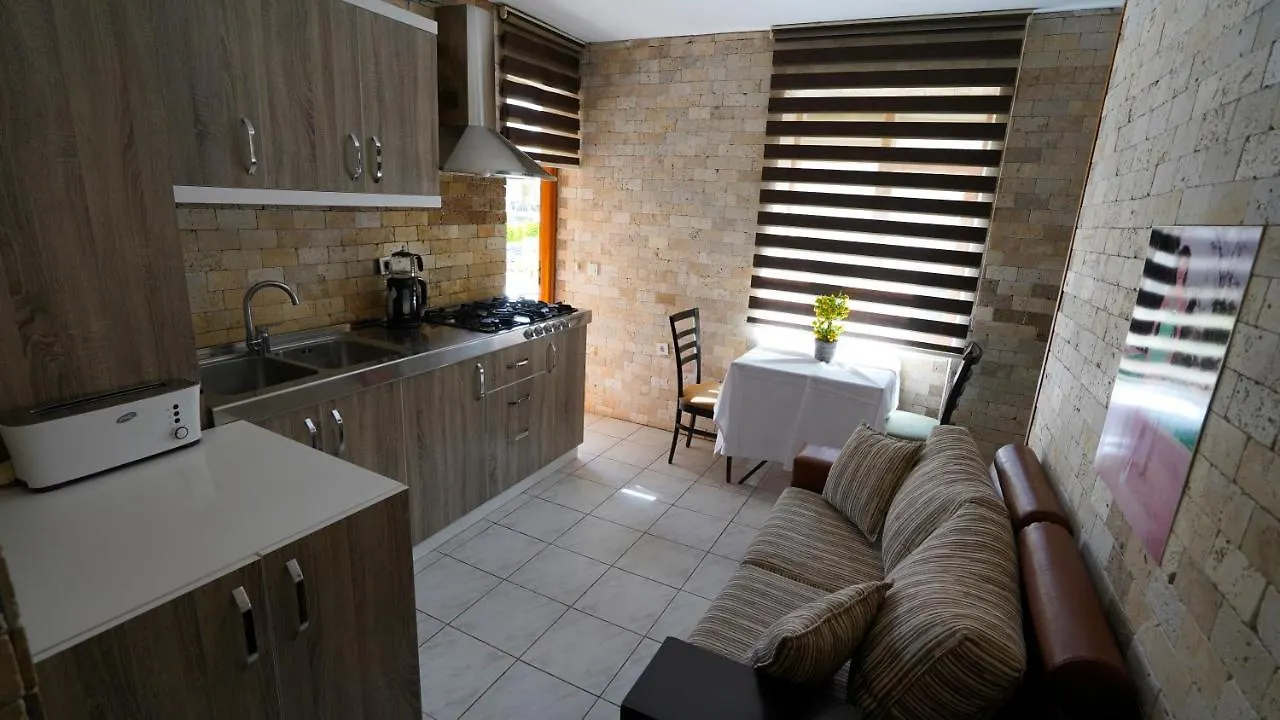 Arya Suits Apartman Antalya