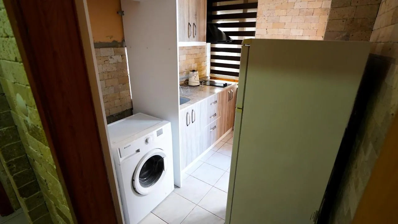 Arya Suits Apartman Antalya Törökország