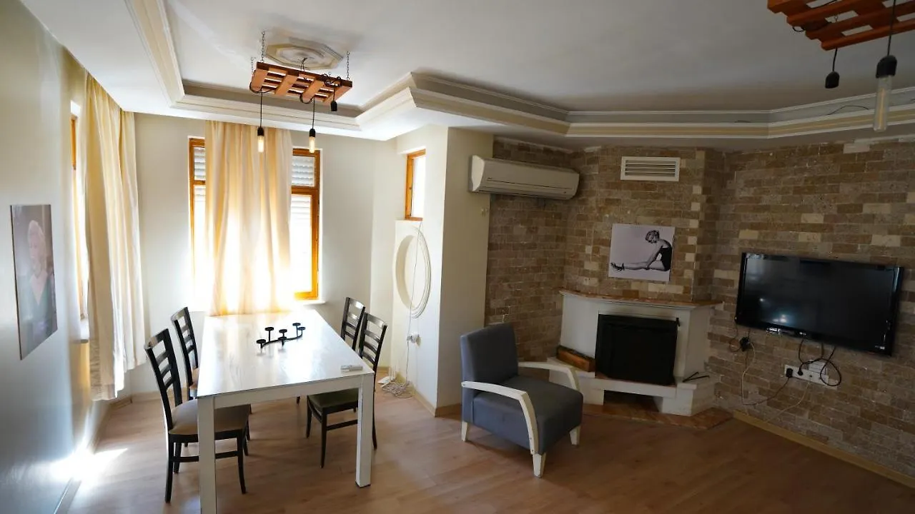 Arya Suits Apartman Antalya 0*,  Törökország
