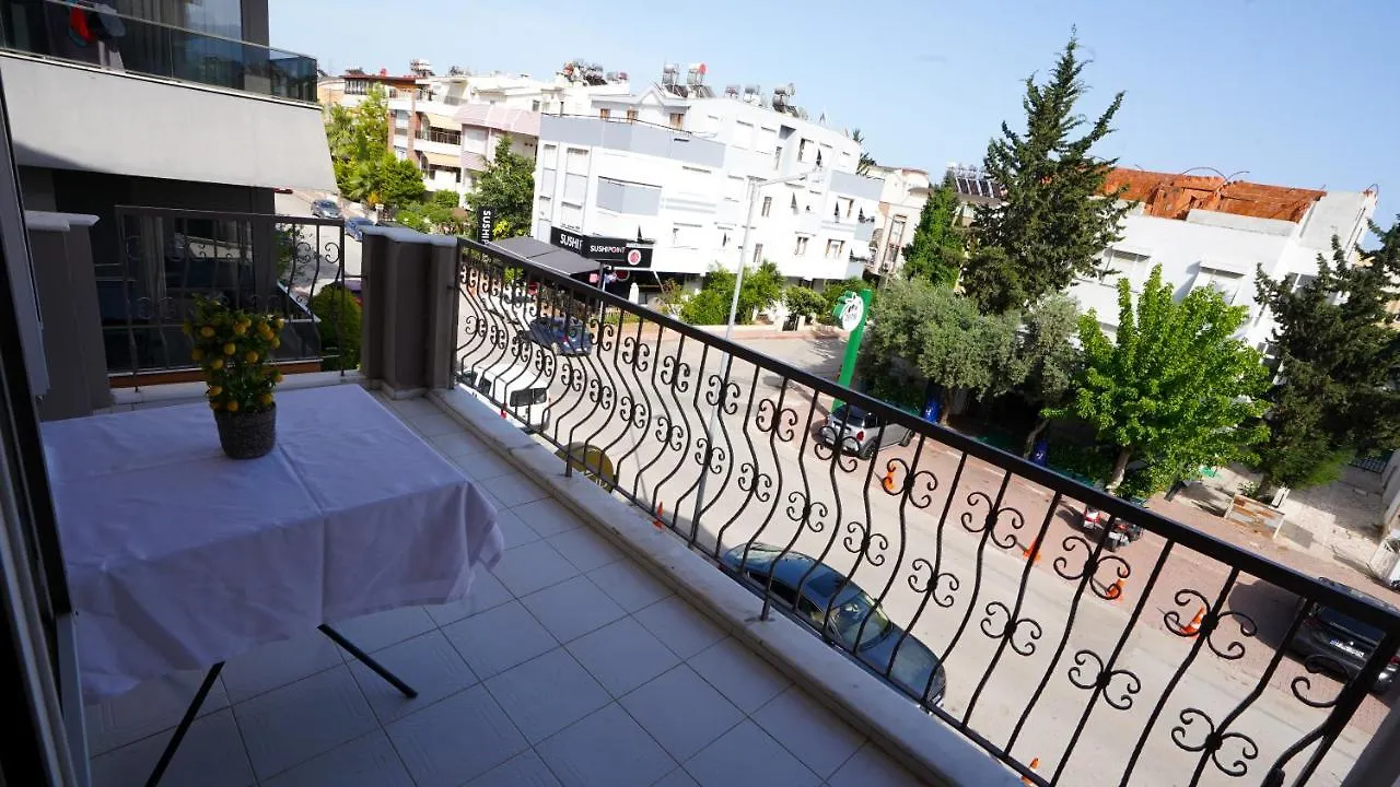Arya Suits Apartman Antalya
